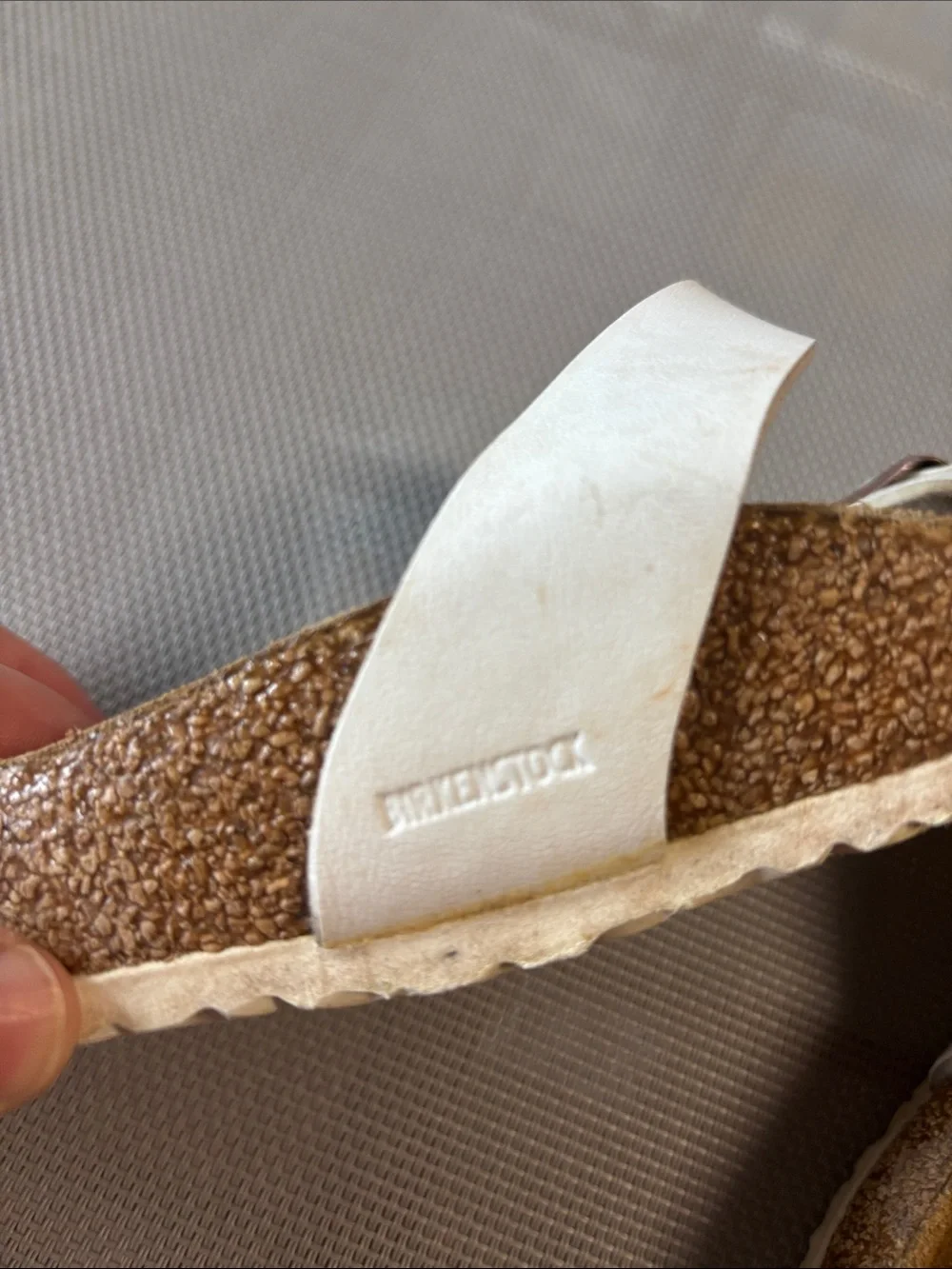 Birkenstock White Crisscross Buckle Sandals - Kids sz 32 (1-1.5) EUC - Picture 3 of 6